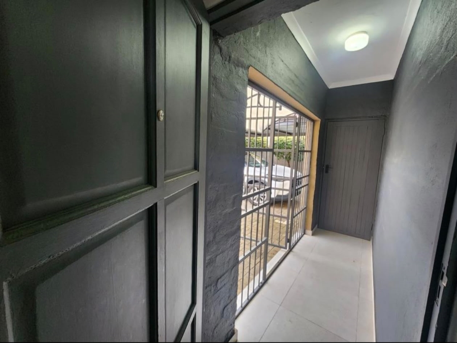 To Let 3 Bedroom Property for Rent in Groenvlei Sh Free State